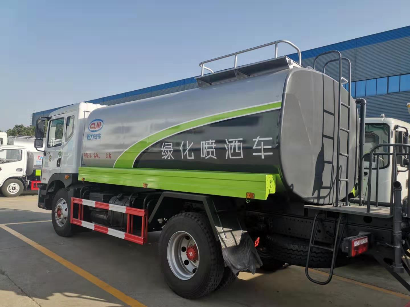 东风国六洒水车
