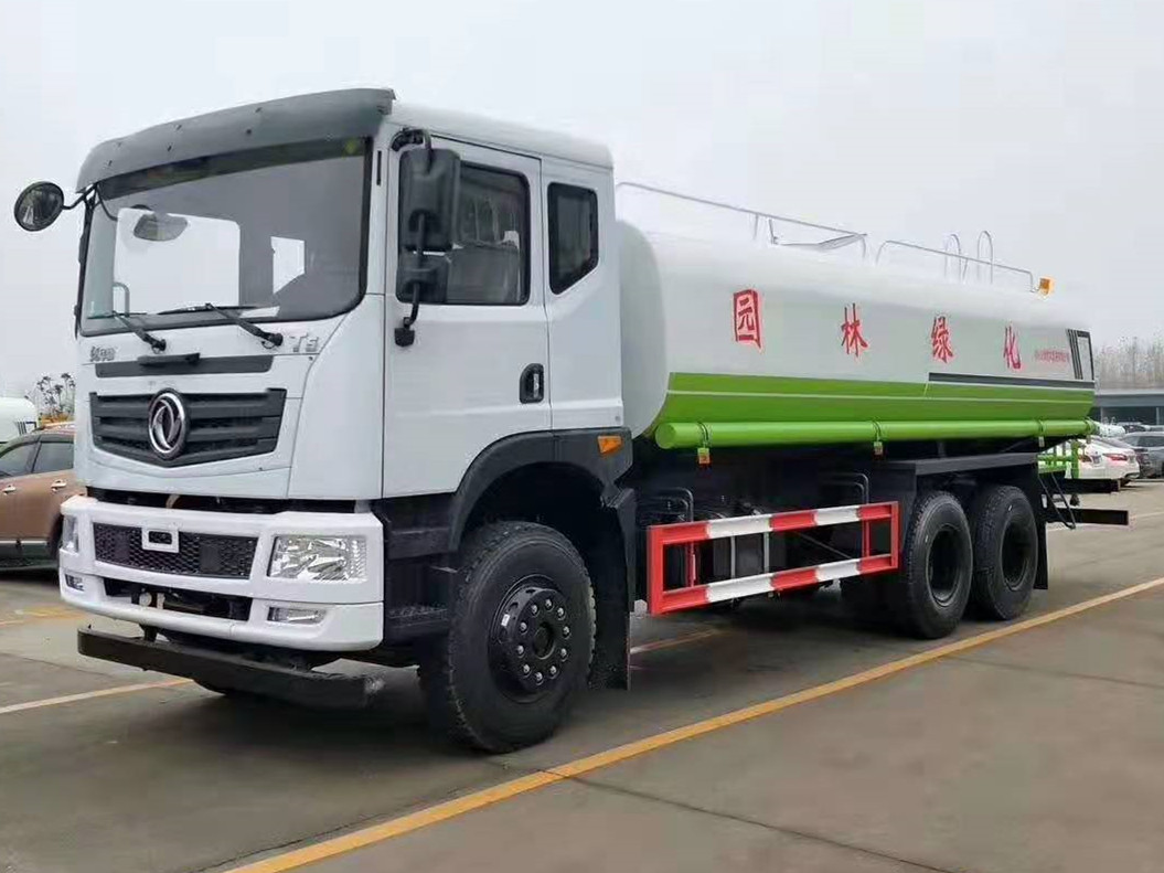 东风T5后双桥20方洒水车